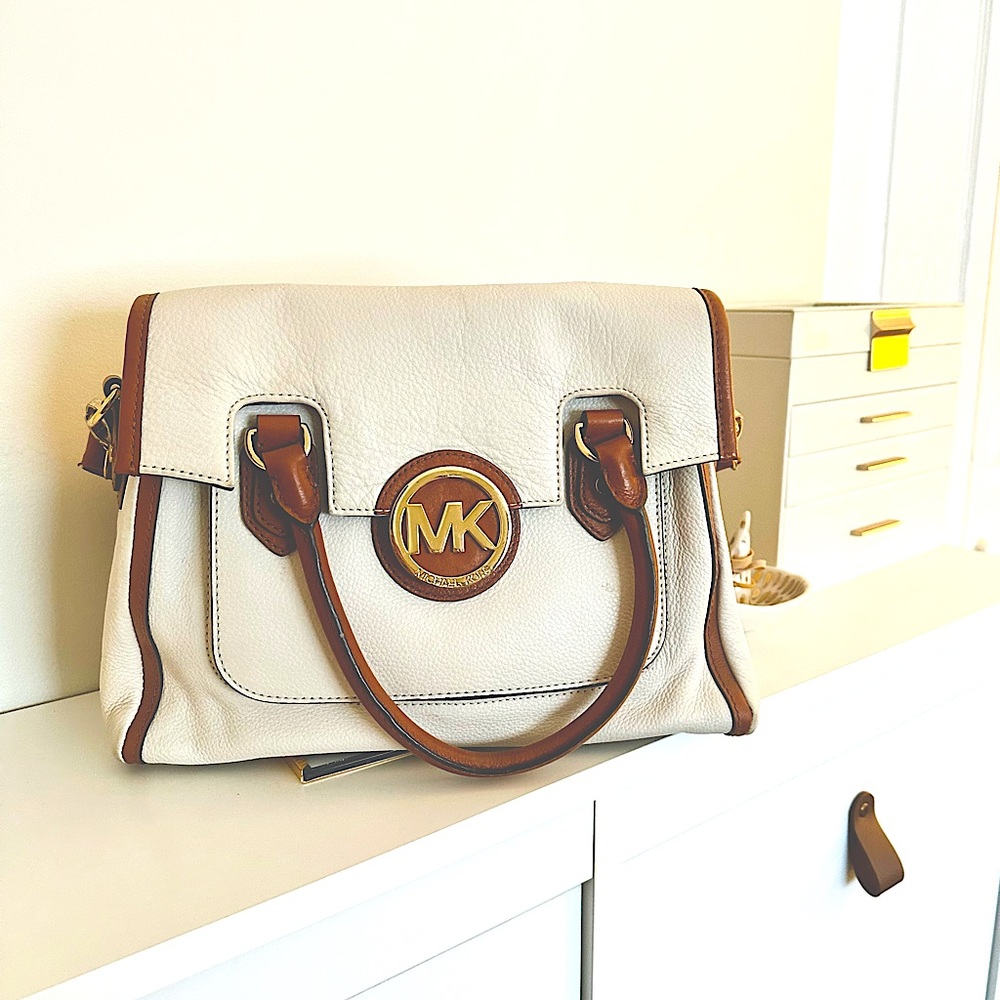 Michael Kors Margo Satchel handbag